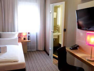 Leonardo Boutique 4*